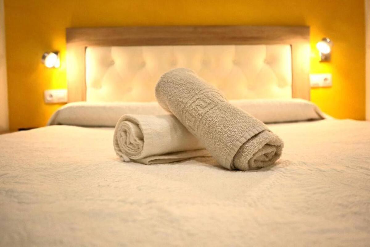 Apartamento En Casco Antiguo Apartment *